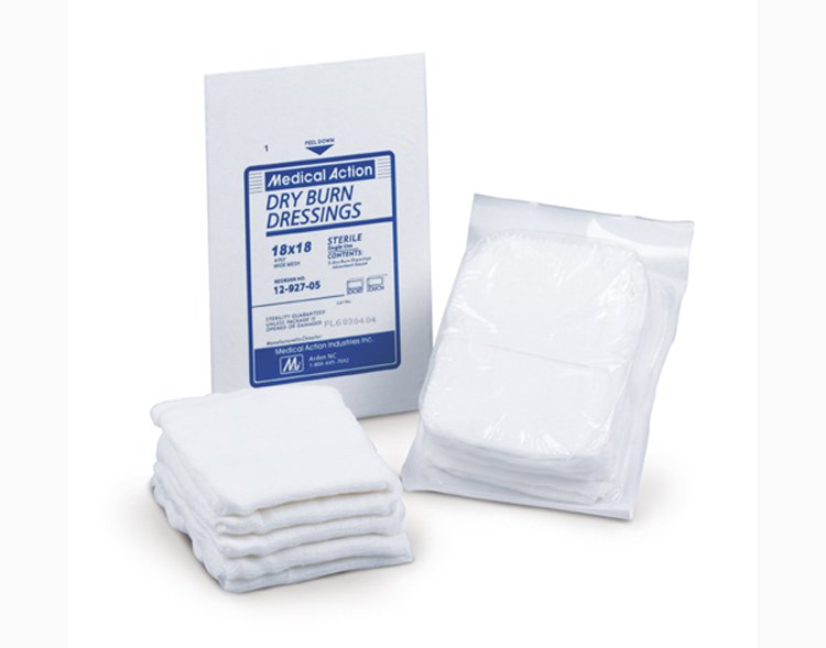 Medical Action Sterile Burn Dressing 18 x 18 Inch 10-Ply Mesh Gauze – 4 Pack