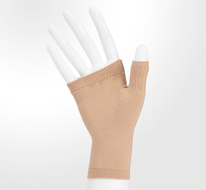 Compression Gloves & Gauntlets