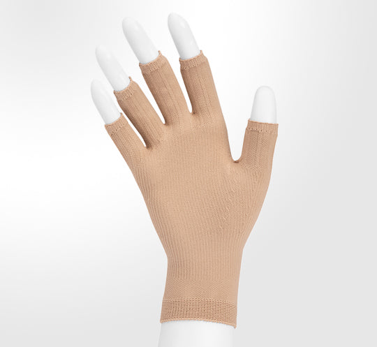 Compression Gloves & Gauntlets