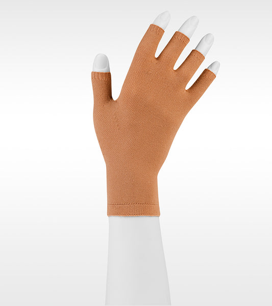 Compression Gloves & Gauntlets