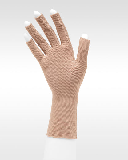 Compression Gloves & Gauntlets