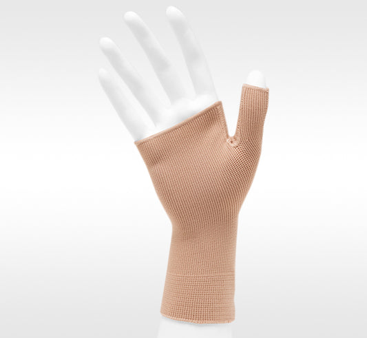 Compression Gloves & Gauntlets