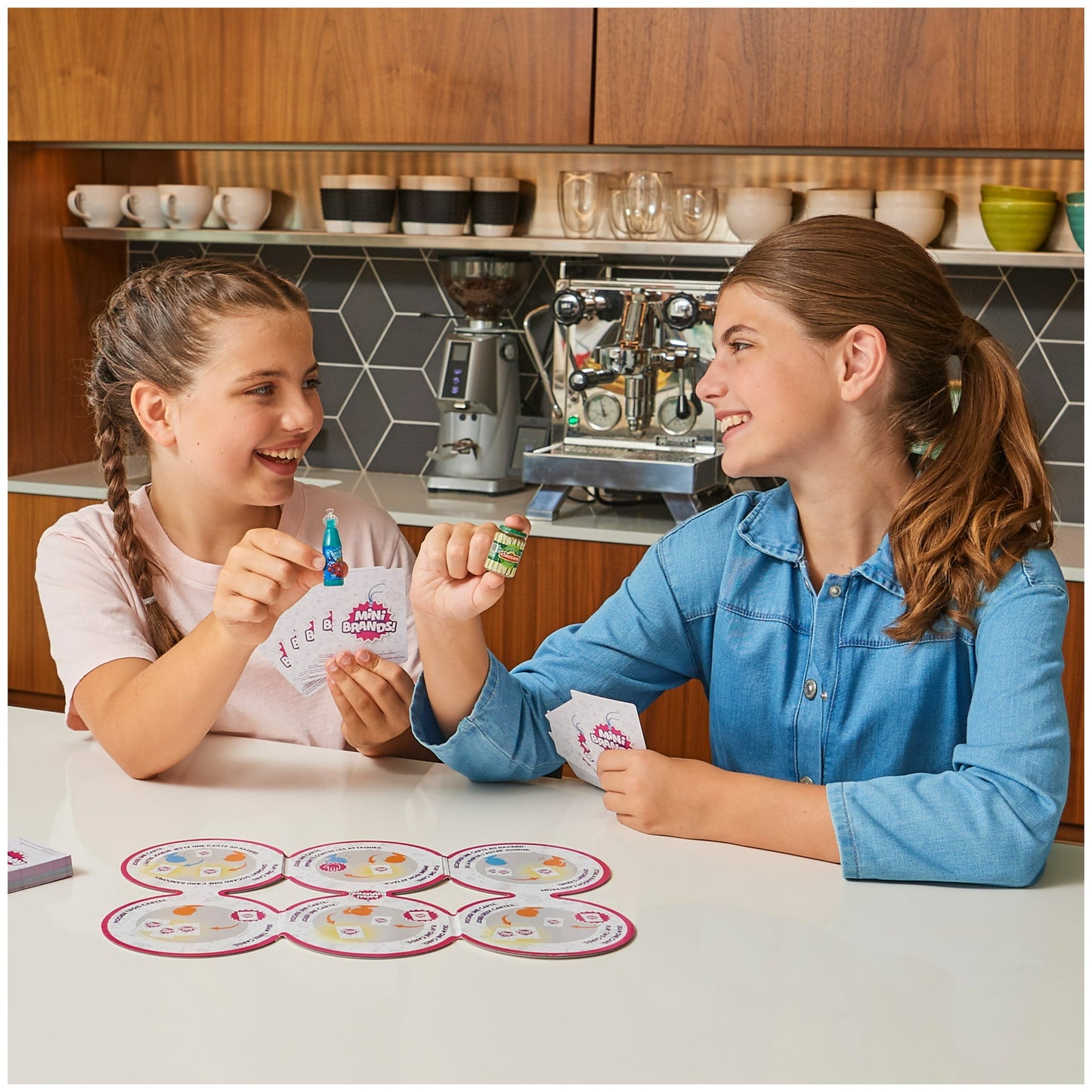 5 Surprise Mini Brands Supermarket Race Board Game