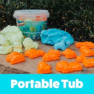 Moosh! Fluffy Modeling Clay – Soft Foam Non-Drying Clay with 10 Animal Molds (Blue/Yellow, 6.4oz)