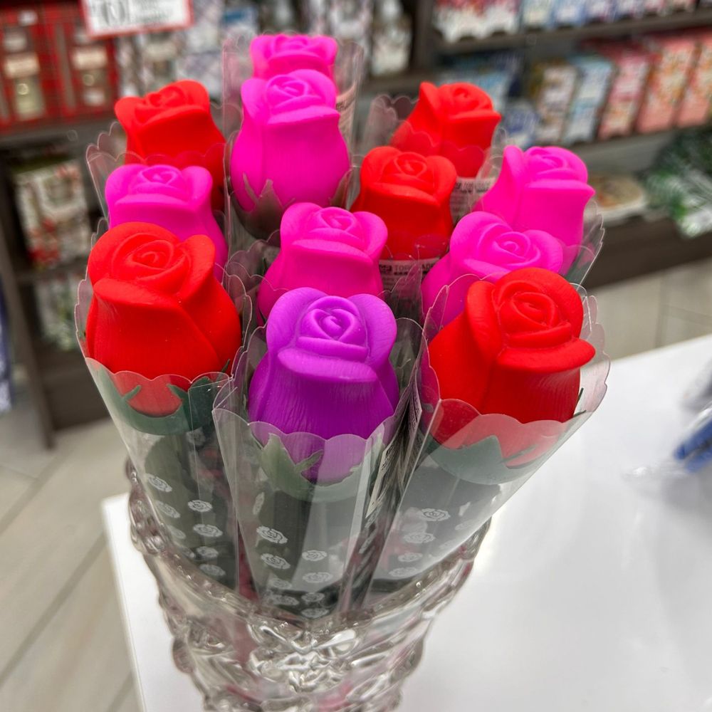 LED Light-Up Roses – Romantic Artificial Glow Roses for Gifts