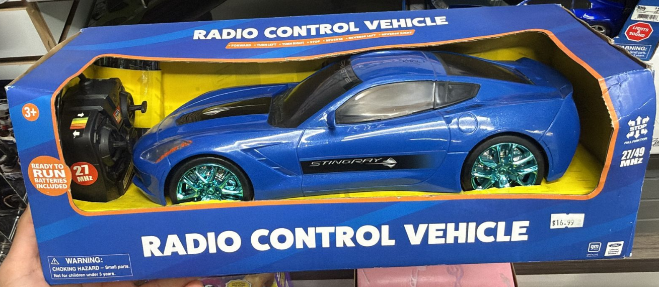Stingray Blue Corvette Radio Control Car with Controller (27/49 MHz)