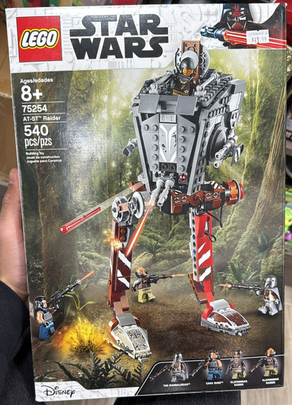 LEGO Star Wars 75254 AT-ST Raider – The Mandalorian Walker Building Set with Minifigures