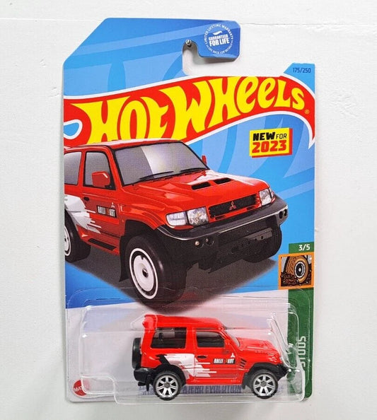 Hot Wheels Super Custom Mitsubishi Pajero Evolution Red – HW Mud Studs 1:64 Diecast with Real Tires