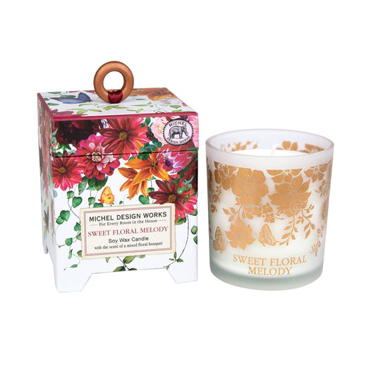 Sweet Floral Melody 6.5 oz. Soy Wax Candle Irresistible Summer Garden Aromatherapy